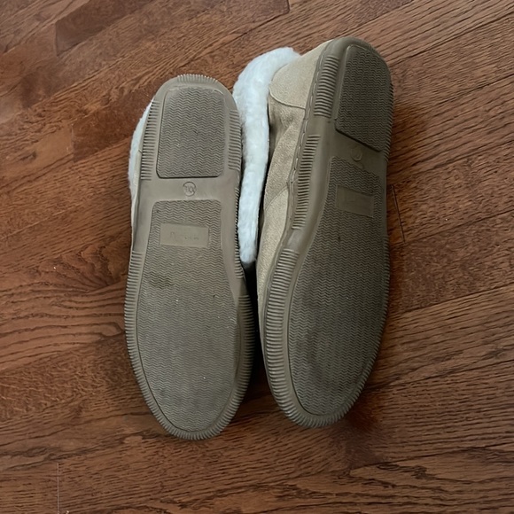 Shoes - Picture 3 of 5